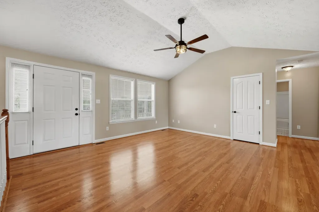 1220 Kenzie Court Berea KY 40403