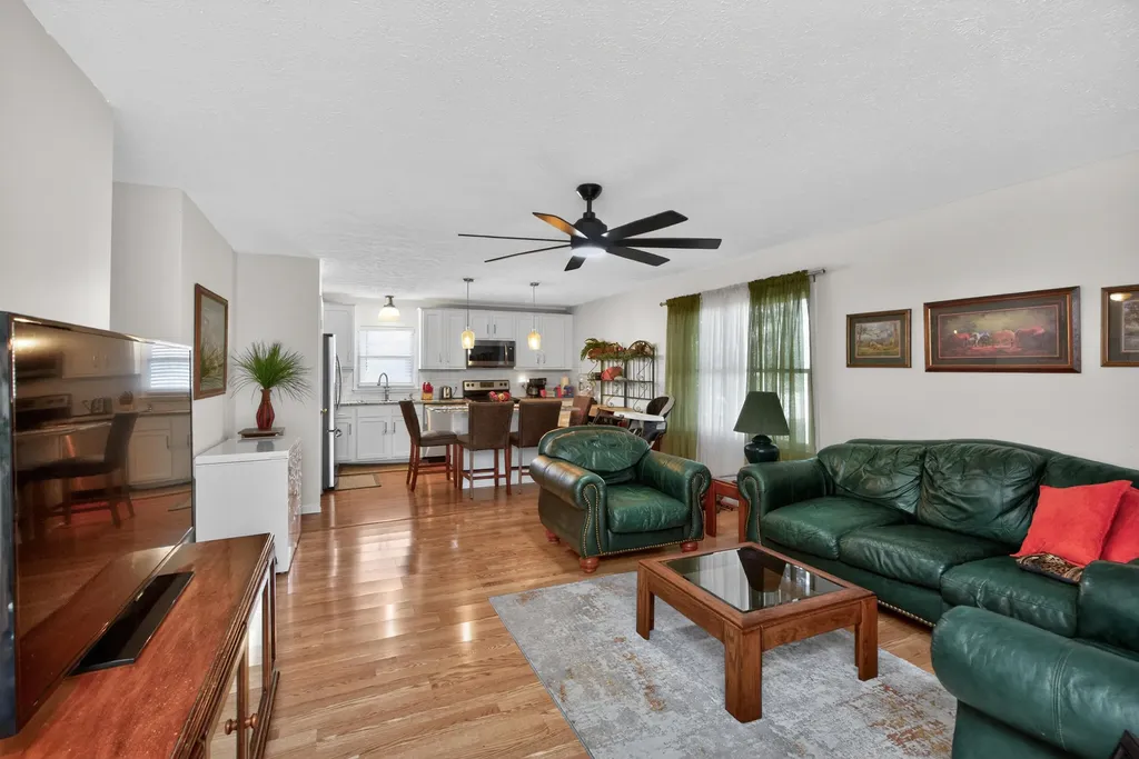 312 Bell Lawn Drive Nicholasville KY 40356