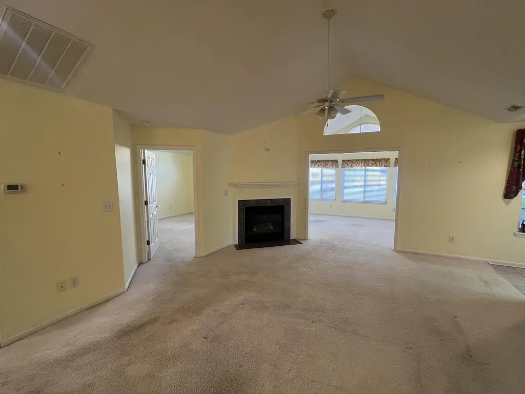 215 Churchill Crossing Nicholasville KY 40356