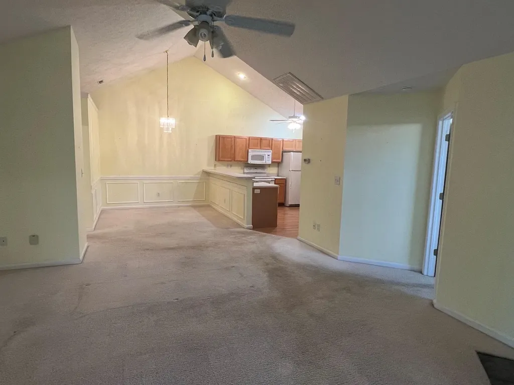 215 Churchill Crossing Nicholasville KY 40356