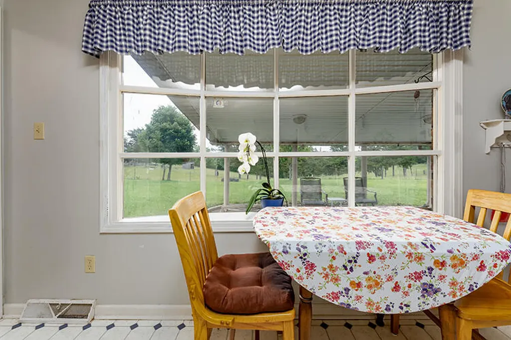 690 Whites Road Perryville KY 40468