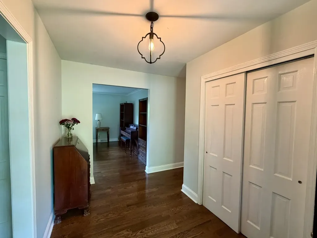 742 Kirkland Drive Lexington KY 40502