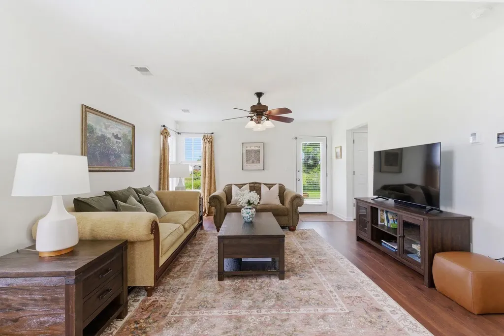 1129 Jamestown Drive Berea KY 40403