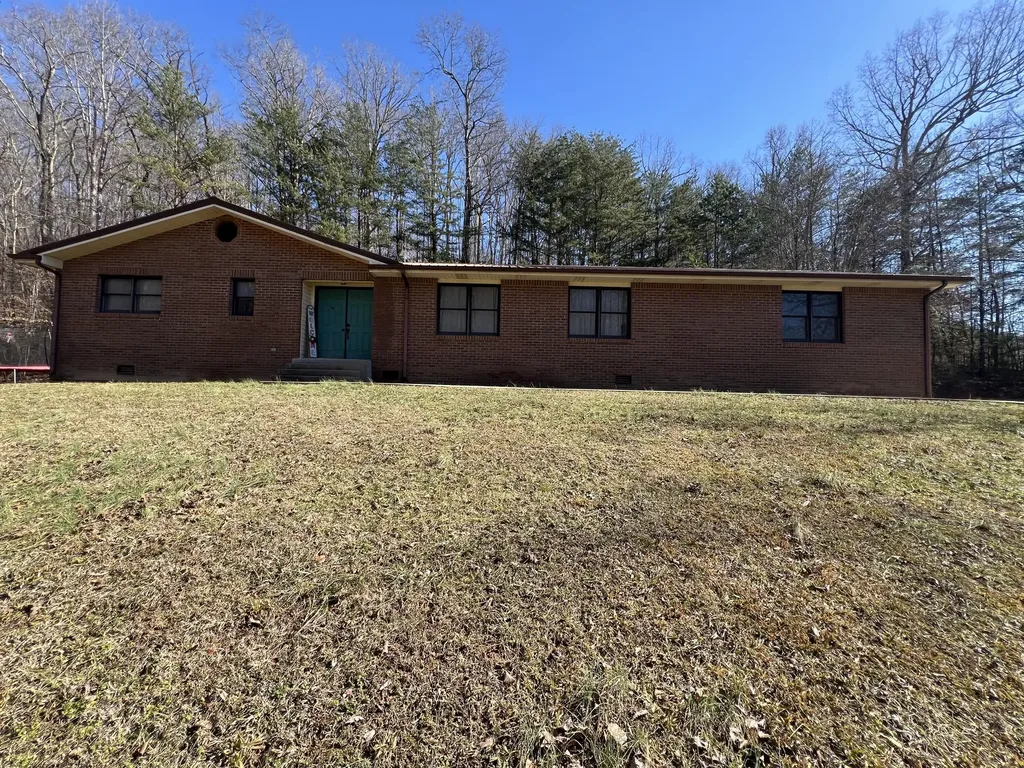 400 Buc Road Williamsburg KY 40769