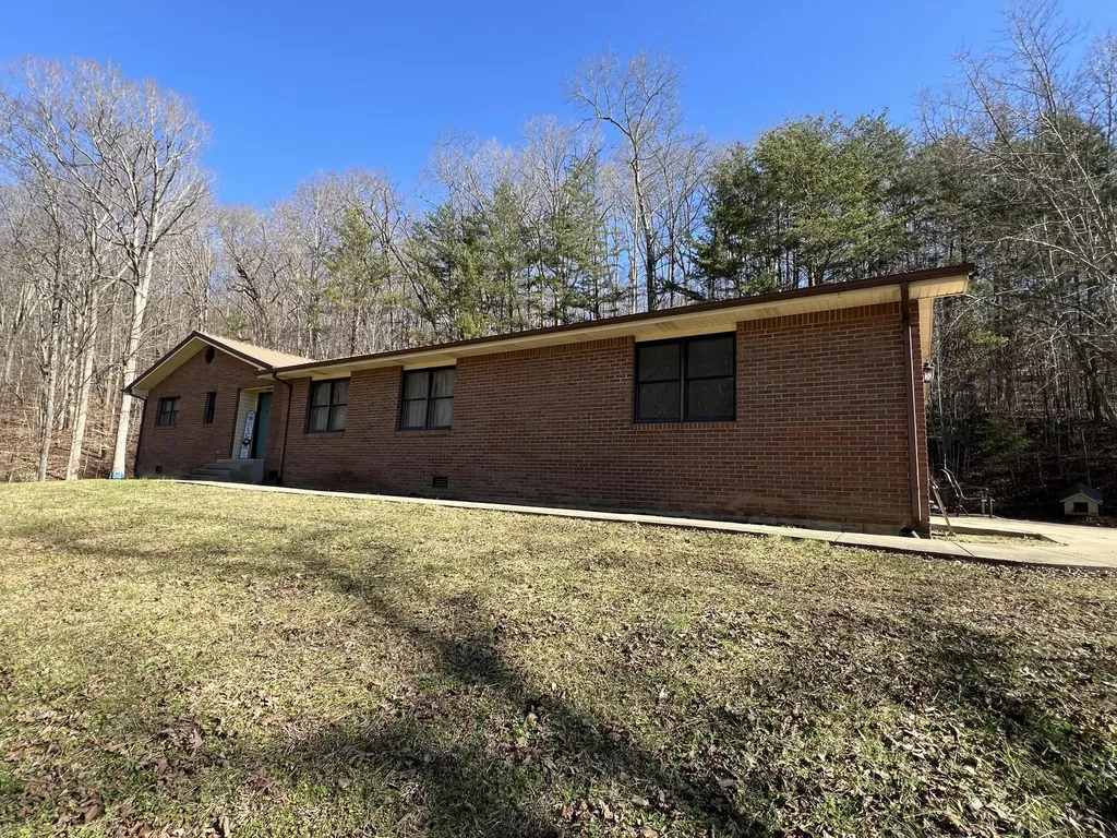 400 Buc Road Williamsburg KY 40769