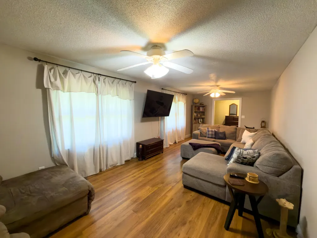 400 Buc Road Williamsburg KY 40769