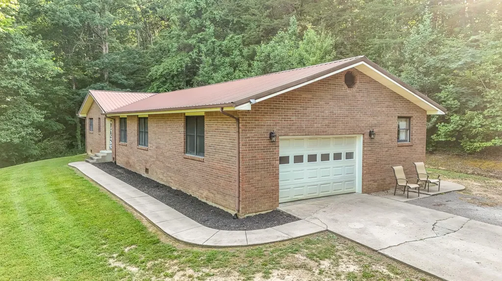 400 Buc Road Williamsburg KY 40769