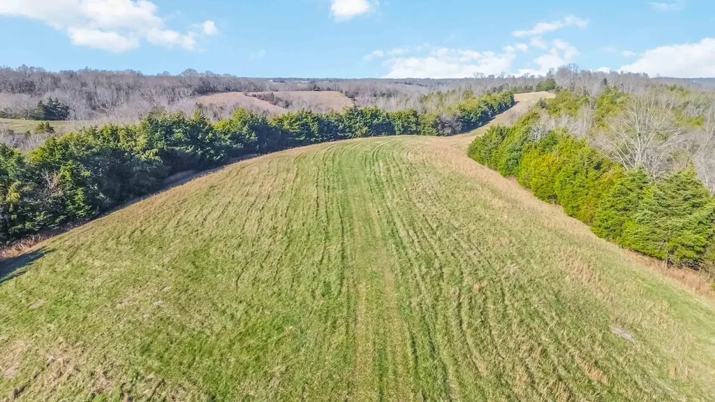 704 Cardwell Road Harrodsburg KY 40330