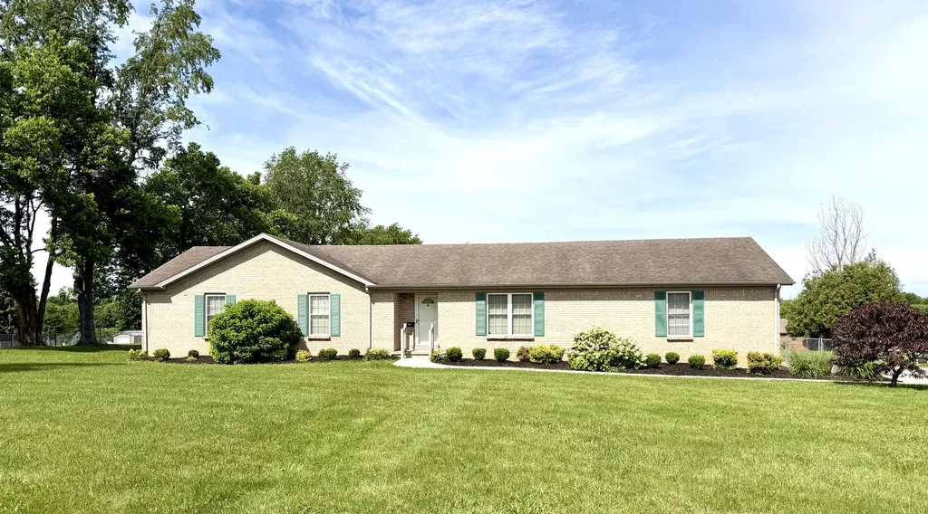 166 Secretariat Drive Harrodsburg KY 40330
