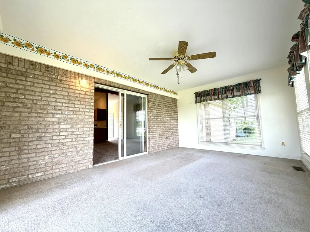 166 Secretariat Drive Harrodsburg KY 40330