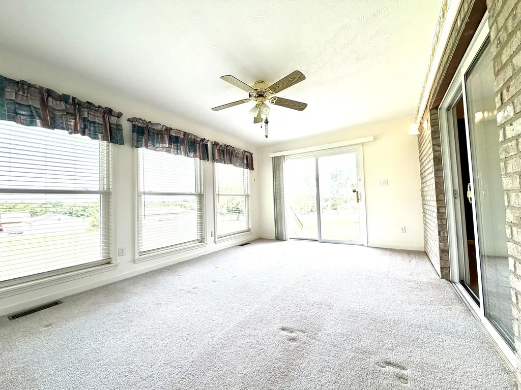 166 Secretariat Drive Harrodsburg KY 40330