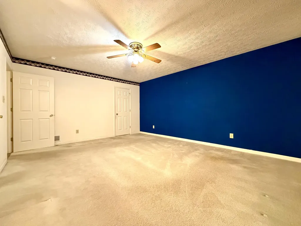 166 Secretariat Drive Harrodsburg KY 40330