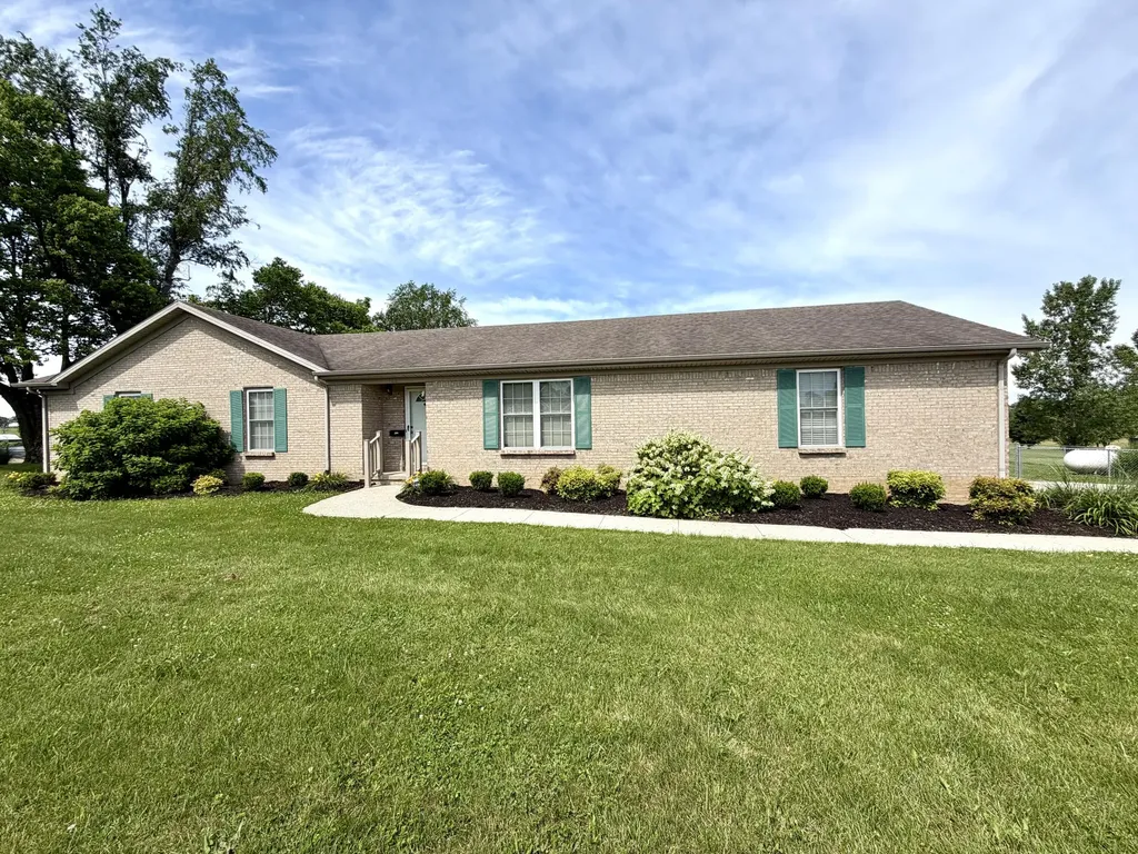 166 Secretariat Drive Harrodsburg KY 40330