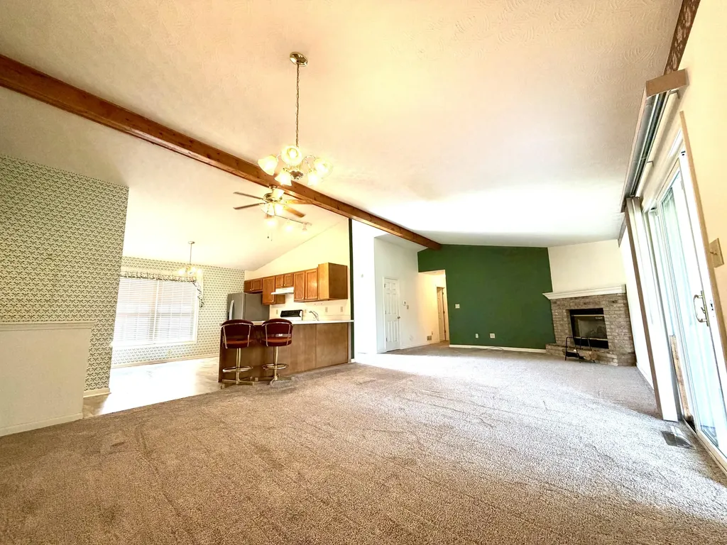 166 Secretariat Drive Harrodsburg KY 40330