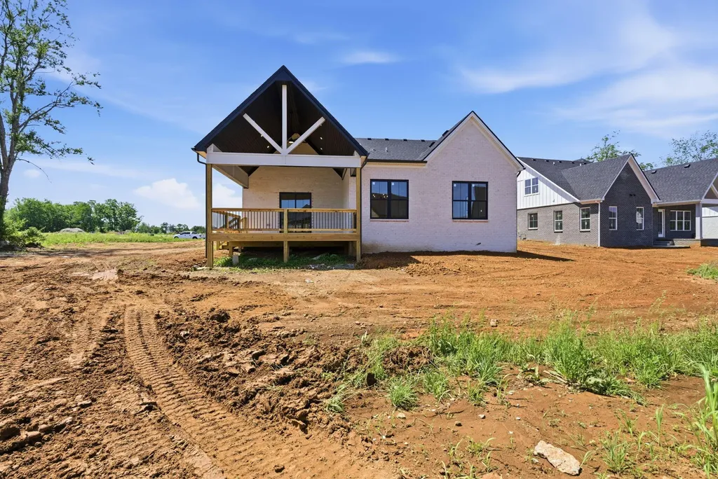 229 Madison Avenue Nicholasville KY 40356