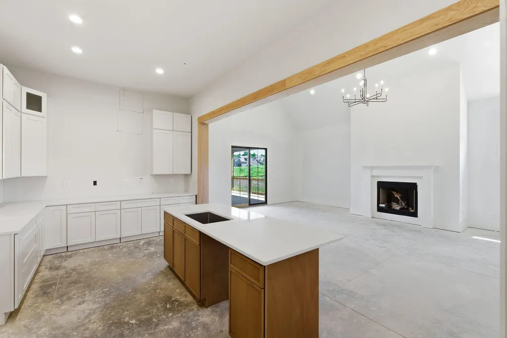 229 Madison Avenue Nicholasville KY 40356