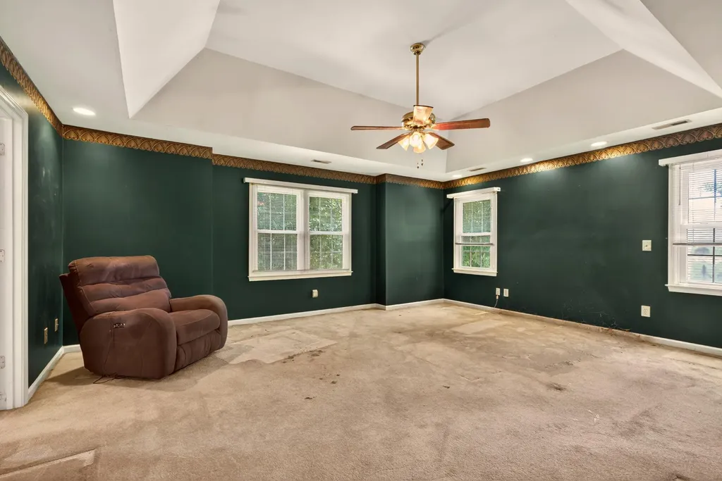 1005 Crimson Creek Drive Lexington KY 40509