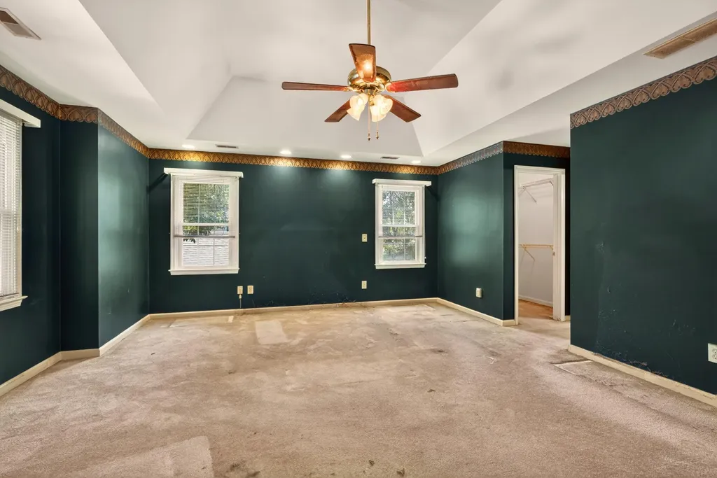 1005 Crimson Creek Drive Lexington KY 40509