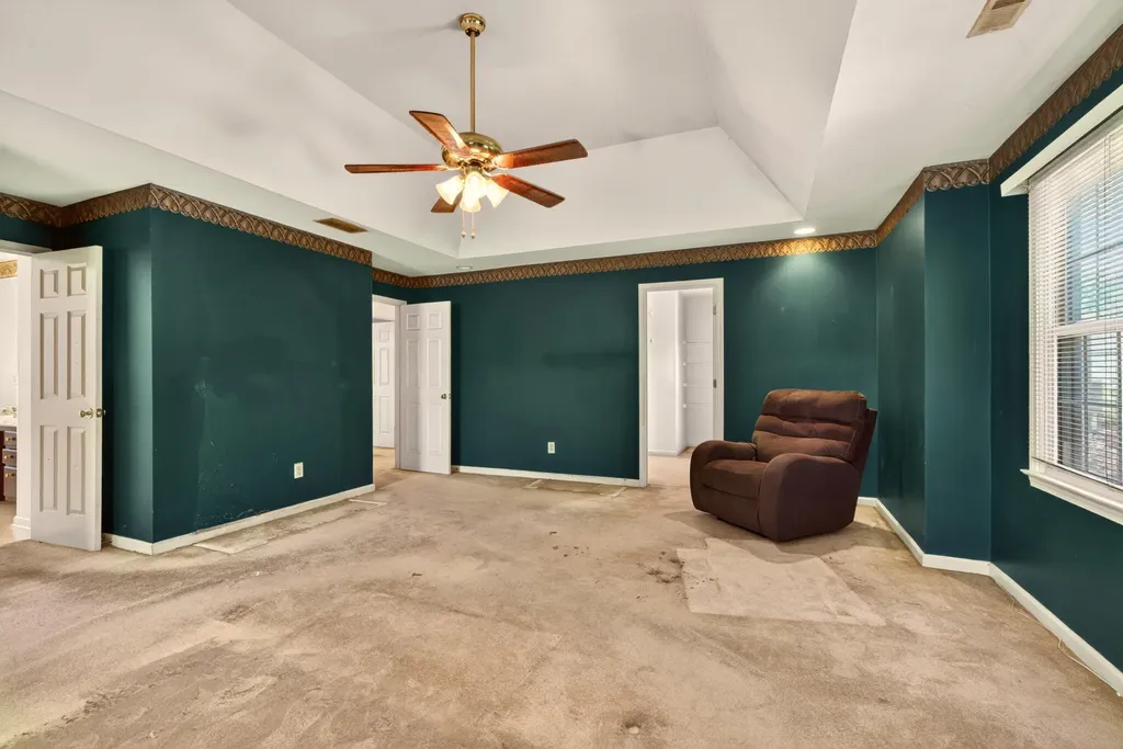1005 Crimson Creek Drive Lexington KY 40509