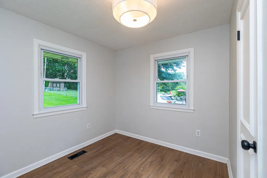157 Westside Drive Mt Sterling KY 40353