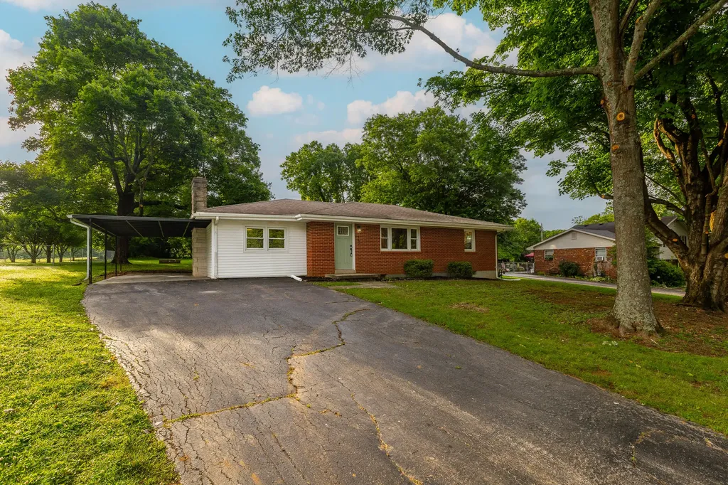 157 Westside Drive Mt Sterling KY 40353