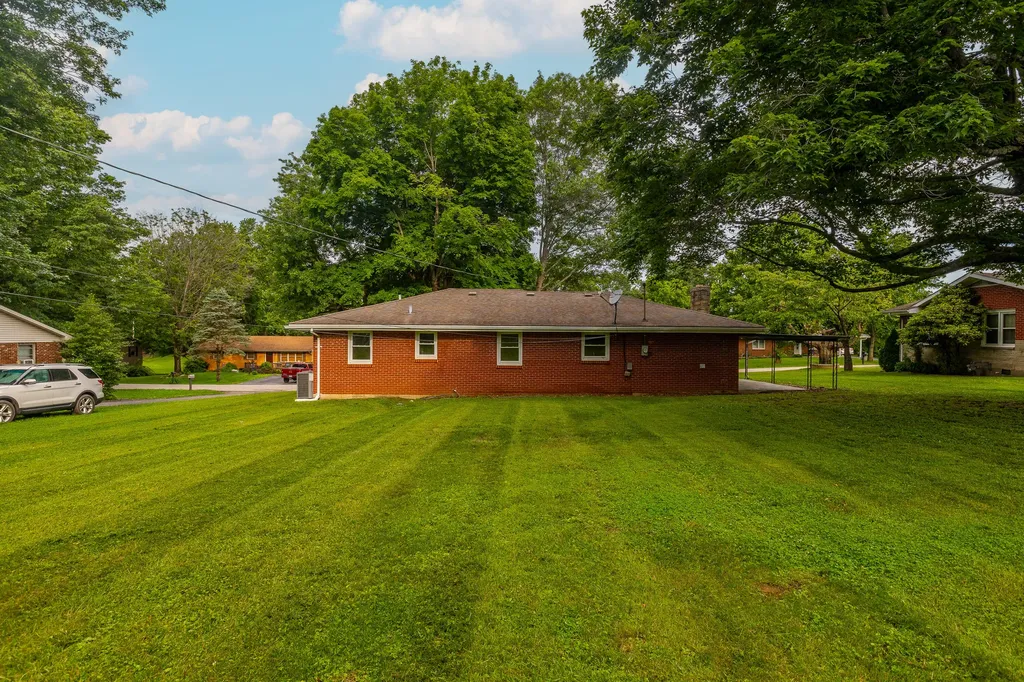 157 Westside Drive Mt Sterling KY 40353