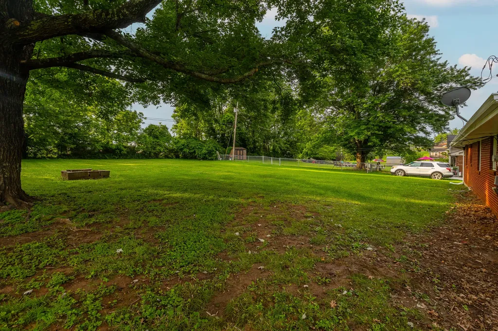157 Westside Drive Mt Sterling KY 40353