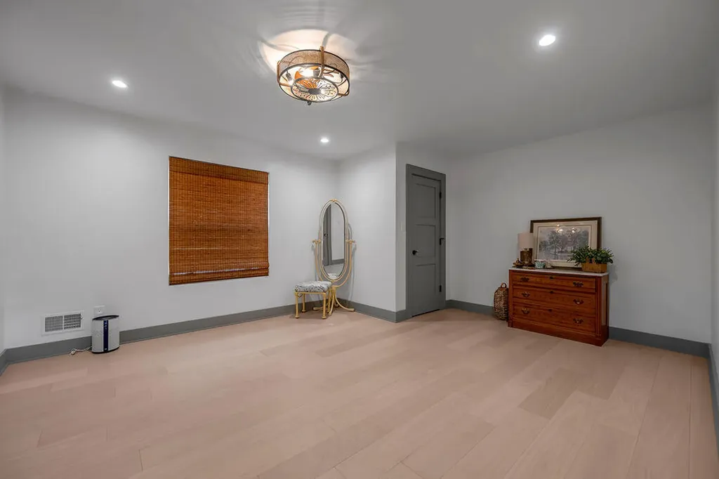 2004 Shadybrook Lane Lexington KY 40502