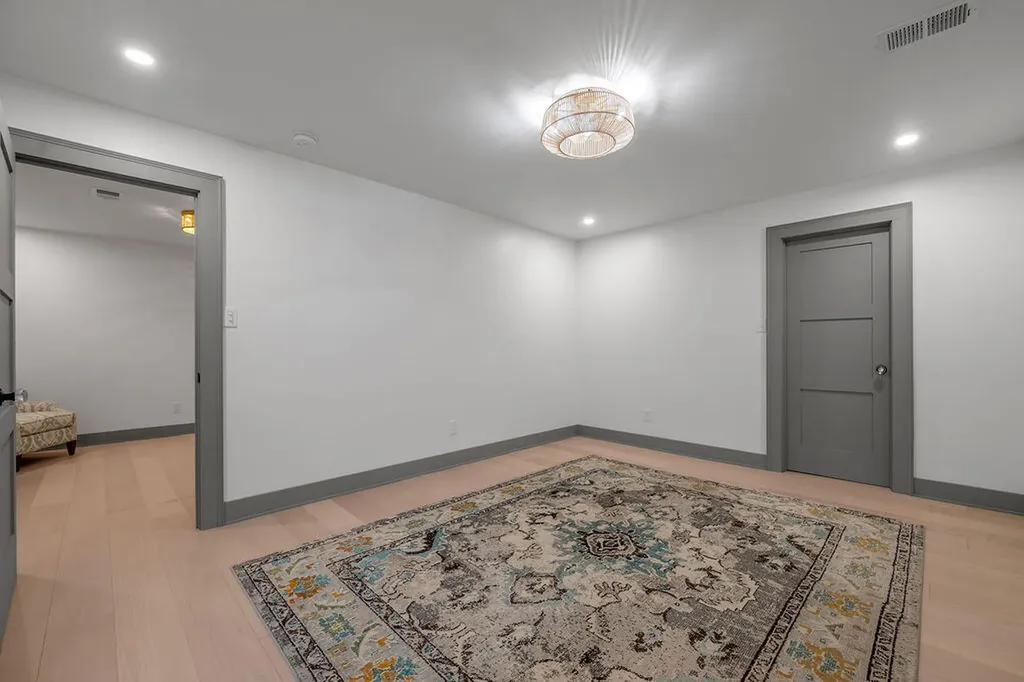 2004 Shadybrook Lane Lexington KY 40502