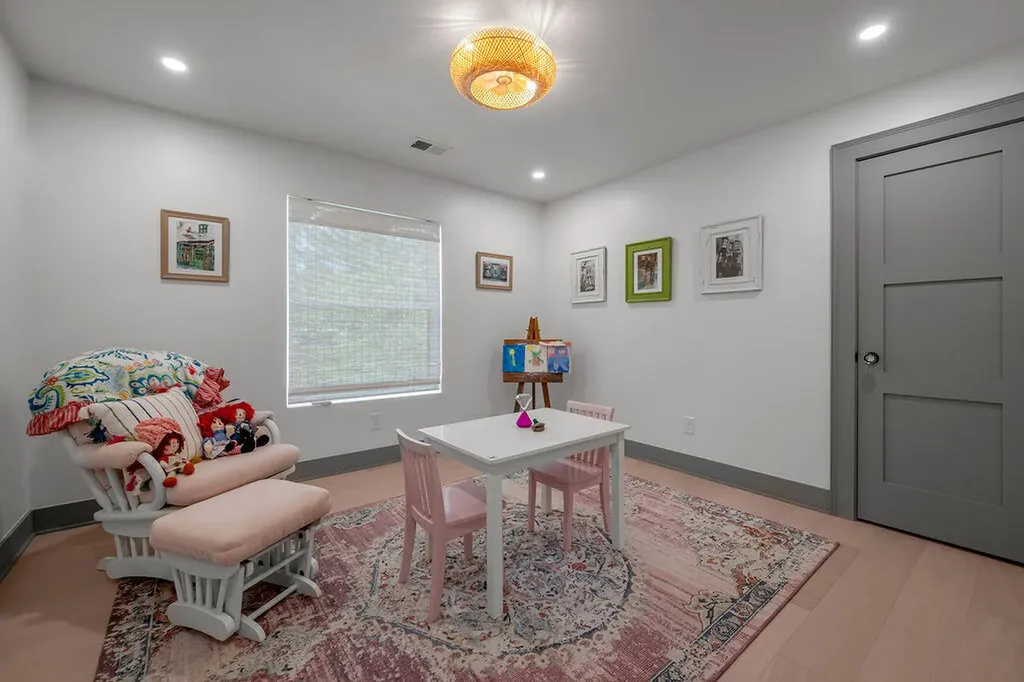 2004 Shadybrook Lane Lexington KY 40502