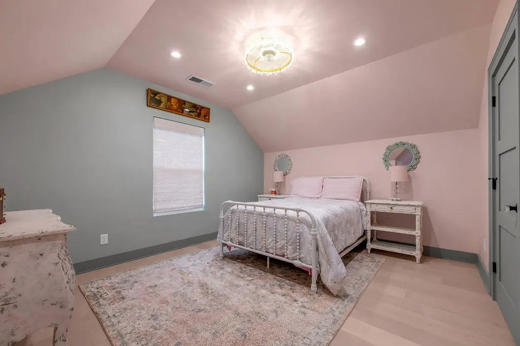 2004 Shadybrook Lane Lexington KY 40502