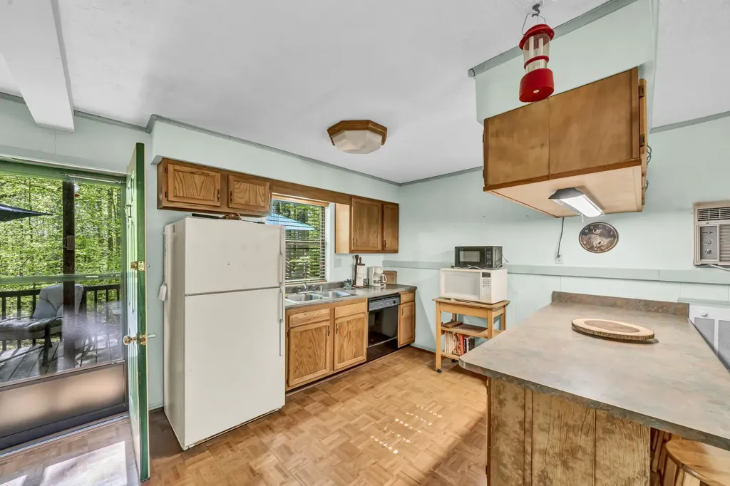 241 Whitts Acres Lane Wellington KY 40387