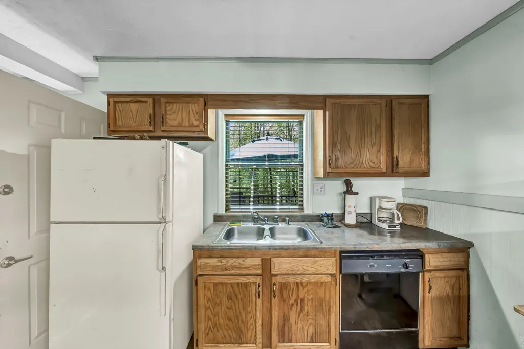 241 Whitts Acres Lane Wellington KY 40387