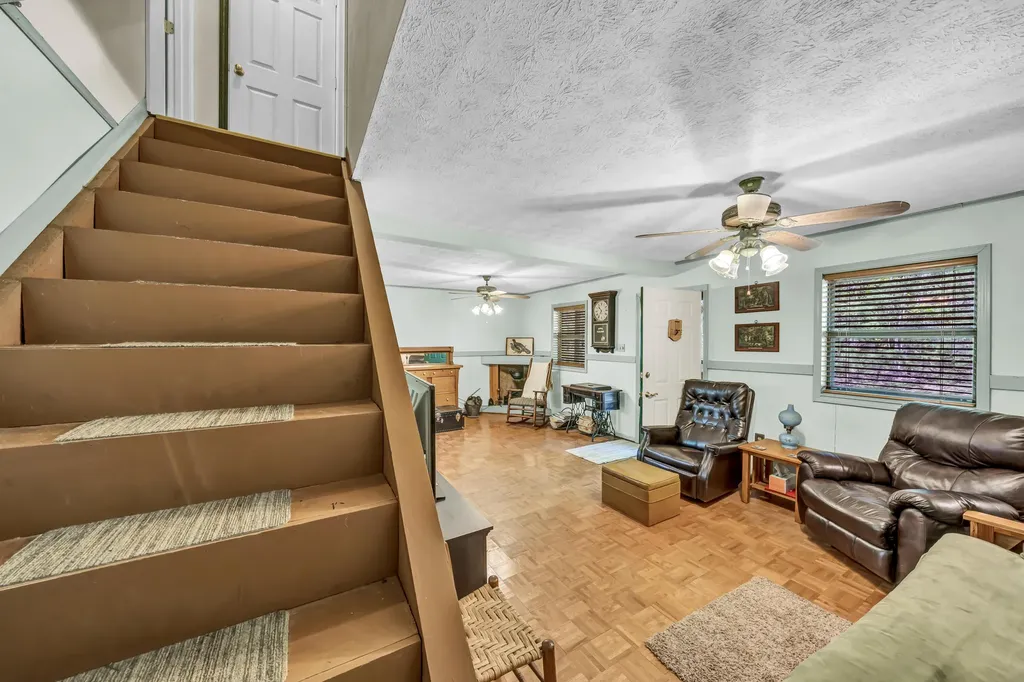 241 Whitts Acres Lane Wellington KY 40387