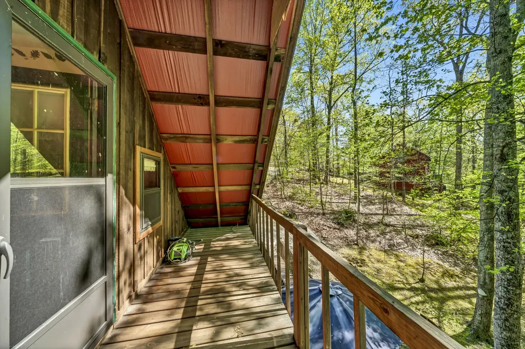 241 Whitts Acres Lane Wellington KY 40387