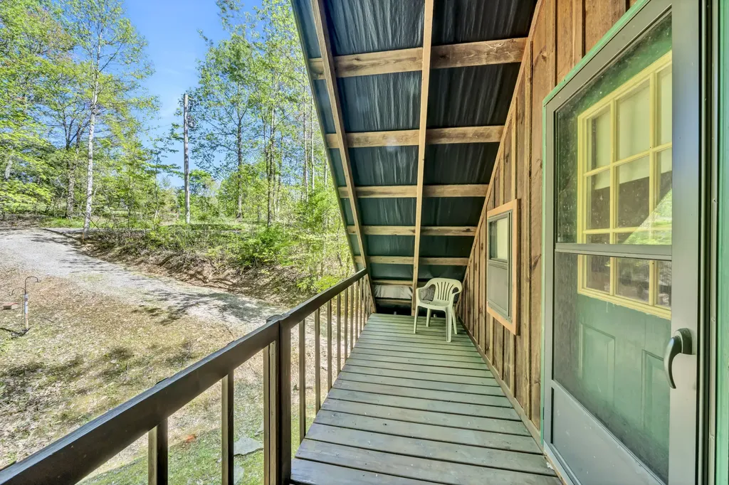 241 Whitts Acres Lane Wellington KY 40387