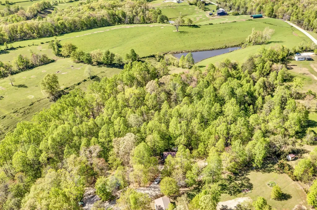 241 Whitts Acres Lane Wellington KY 40387