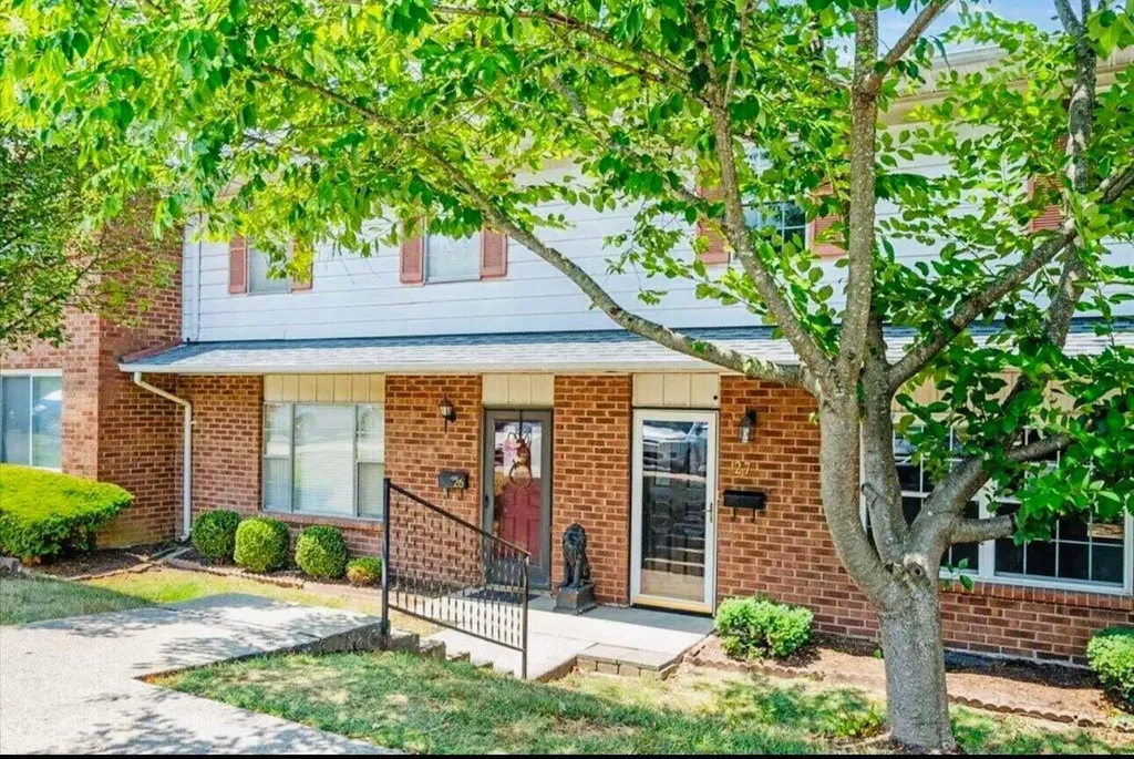 3500 Warwick Drive Lexington KY 40517
