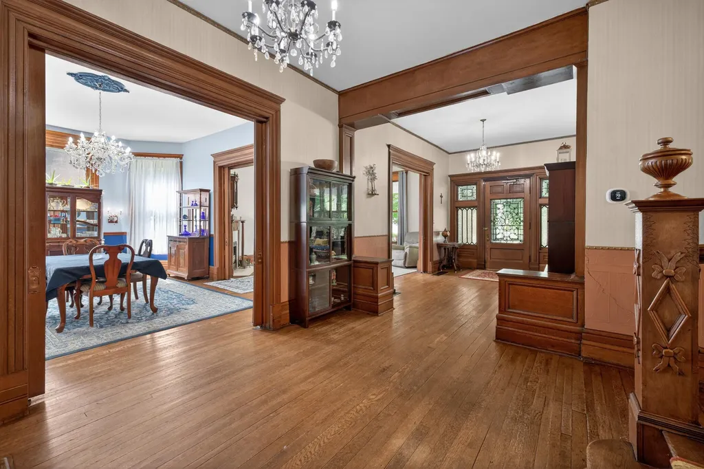 229 W Lexington Avenue Danville KY 40422