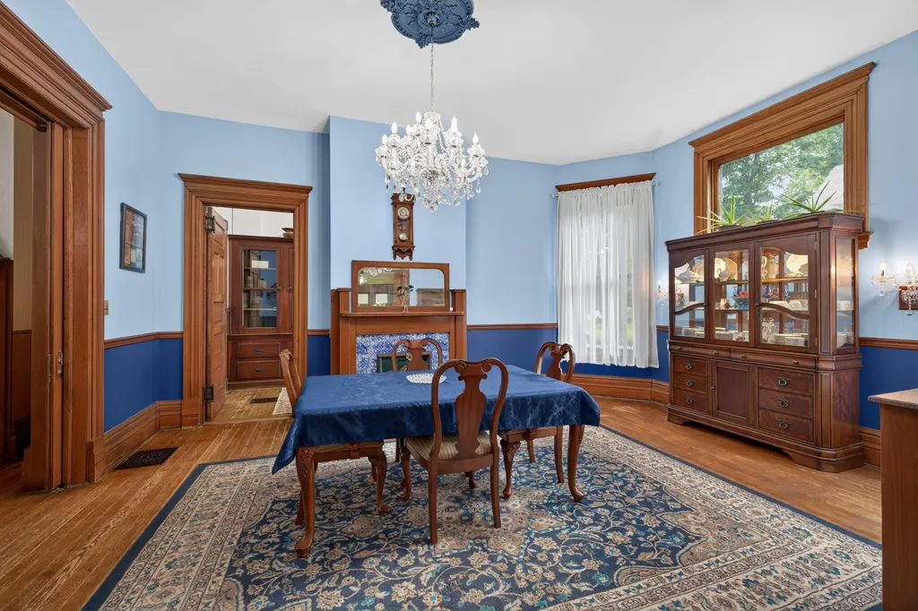 229 W Lexington Avenue Danville KY 40422