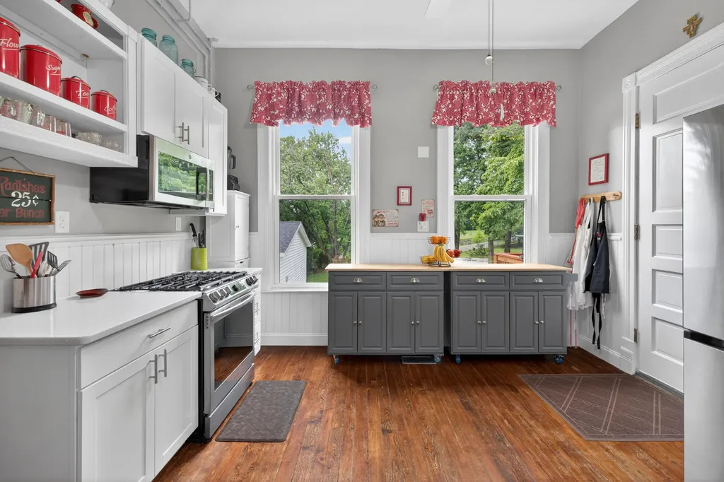 229 W Lexington Avenue Danville KY 40422