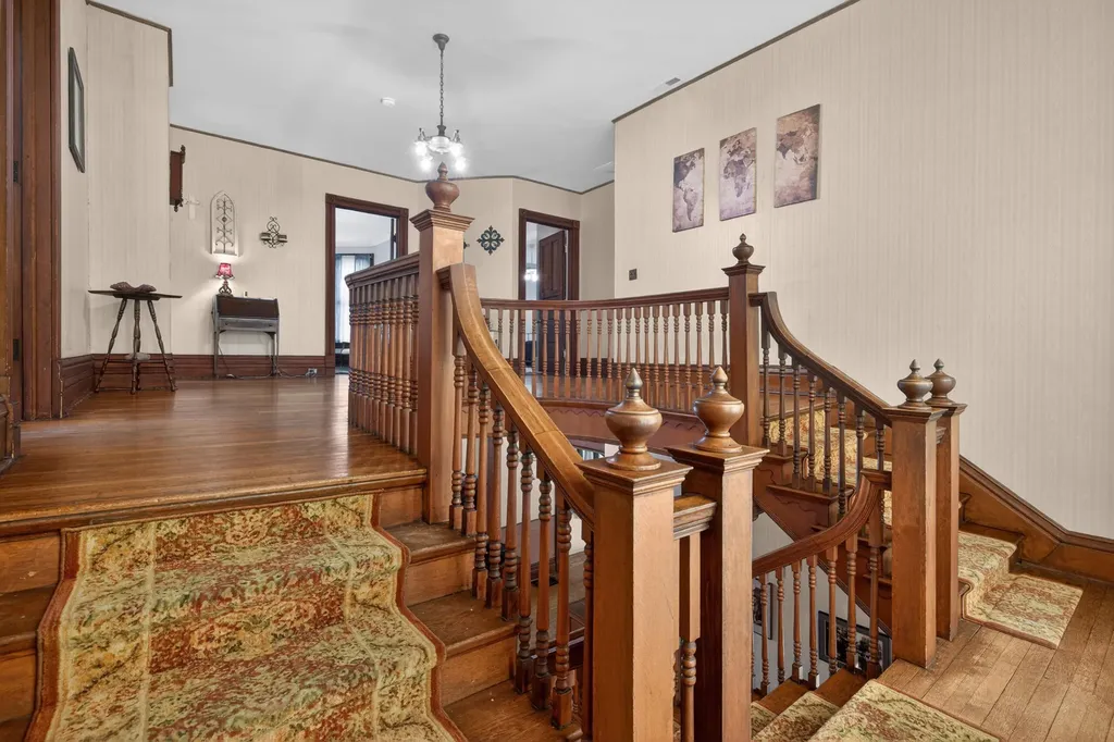 229 W Lexington Avenue Danville KY 40422
