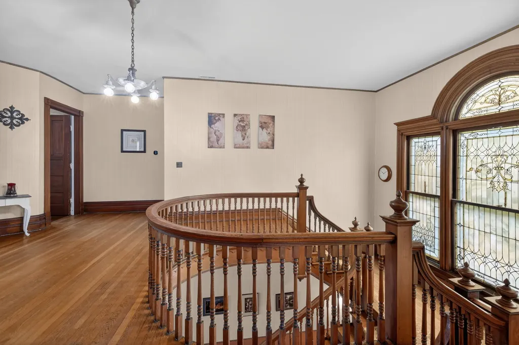 229 W Lexington Avenue Danville KY 40422
