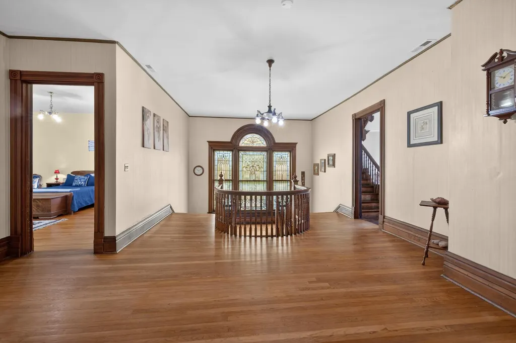 229 W Lexington Avenue Danville KY 40422