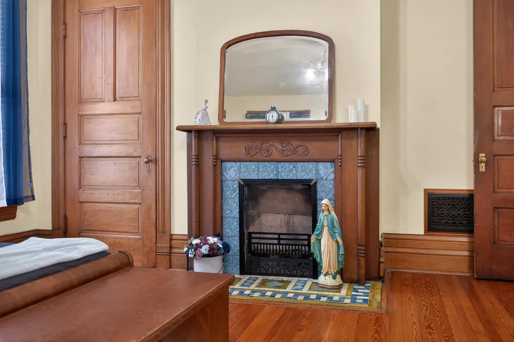 229 W Lexington Avenue Danville KY 40422