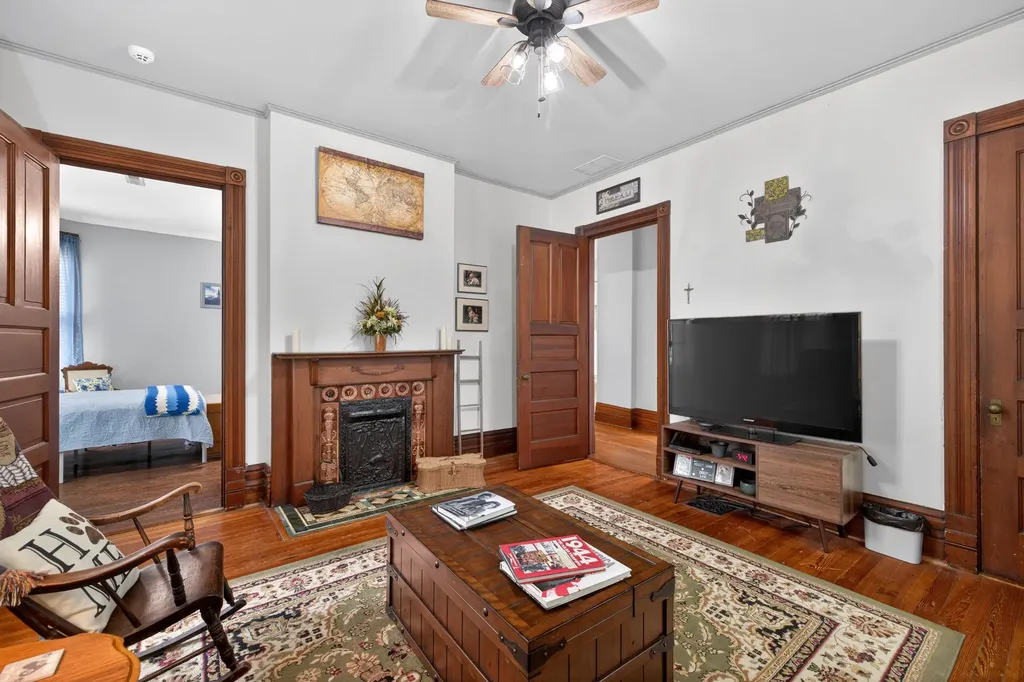 229 W Lexington Avenue Danville KY 40422