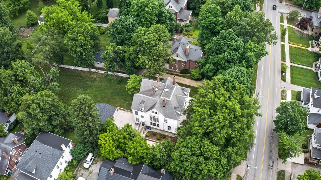 229 W Lexington Avenue Danville KY 40422