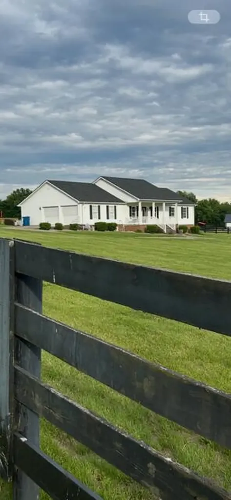 104 Stewart Street Perryville KY 40468