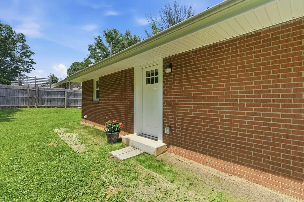 548 Highland Avenue Mt Sterling KY 40353