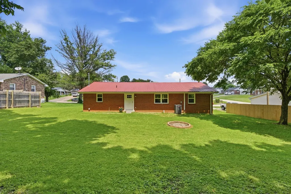 548 Highland Avenue Mt Sterling KY 40353